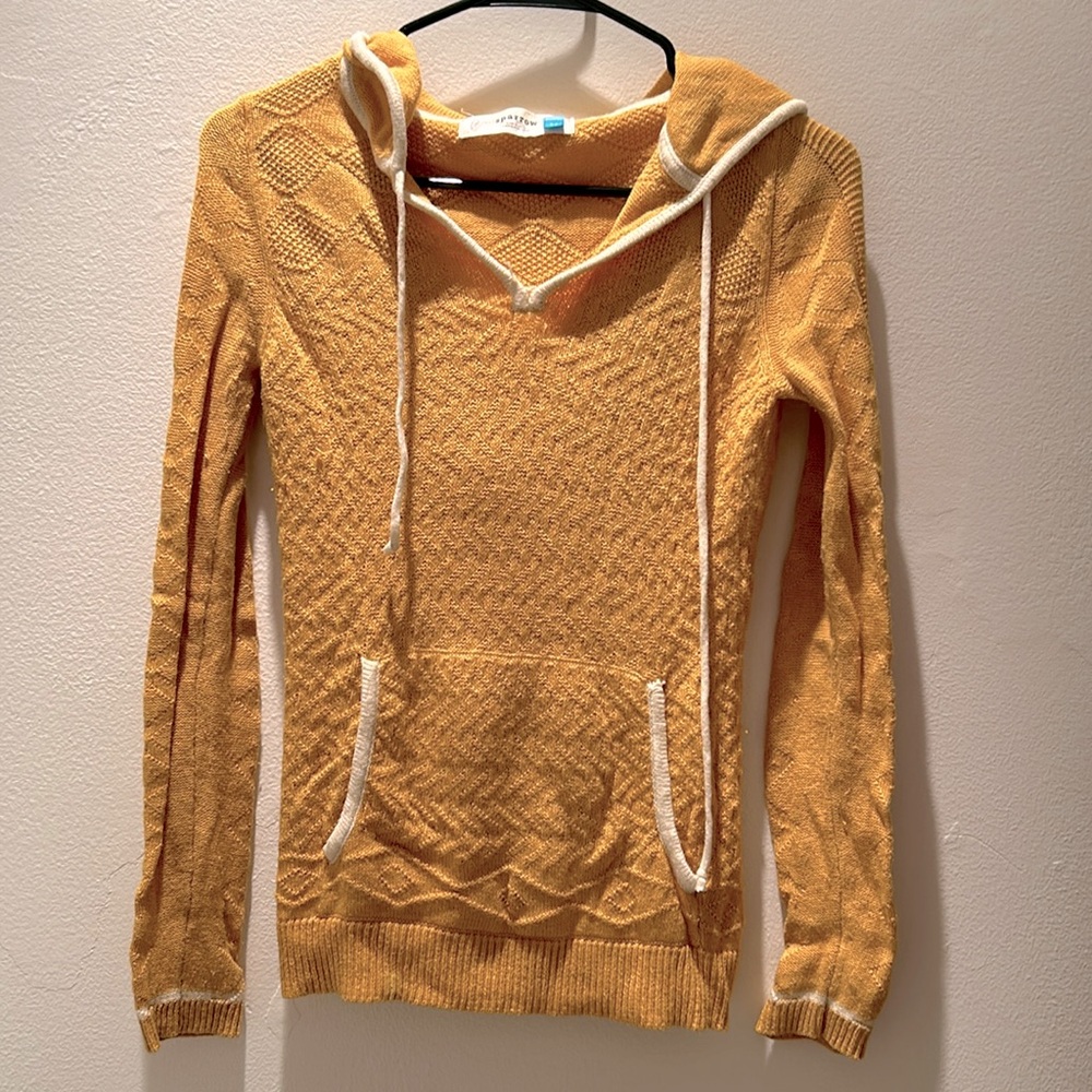 💛 Sparrow 💛 Hooded Sweater